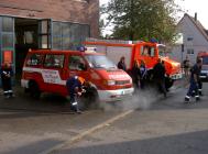 Mit dem Dampfstrahler wurde der grobe Schmutz entfernt.